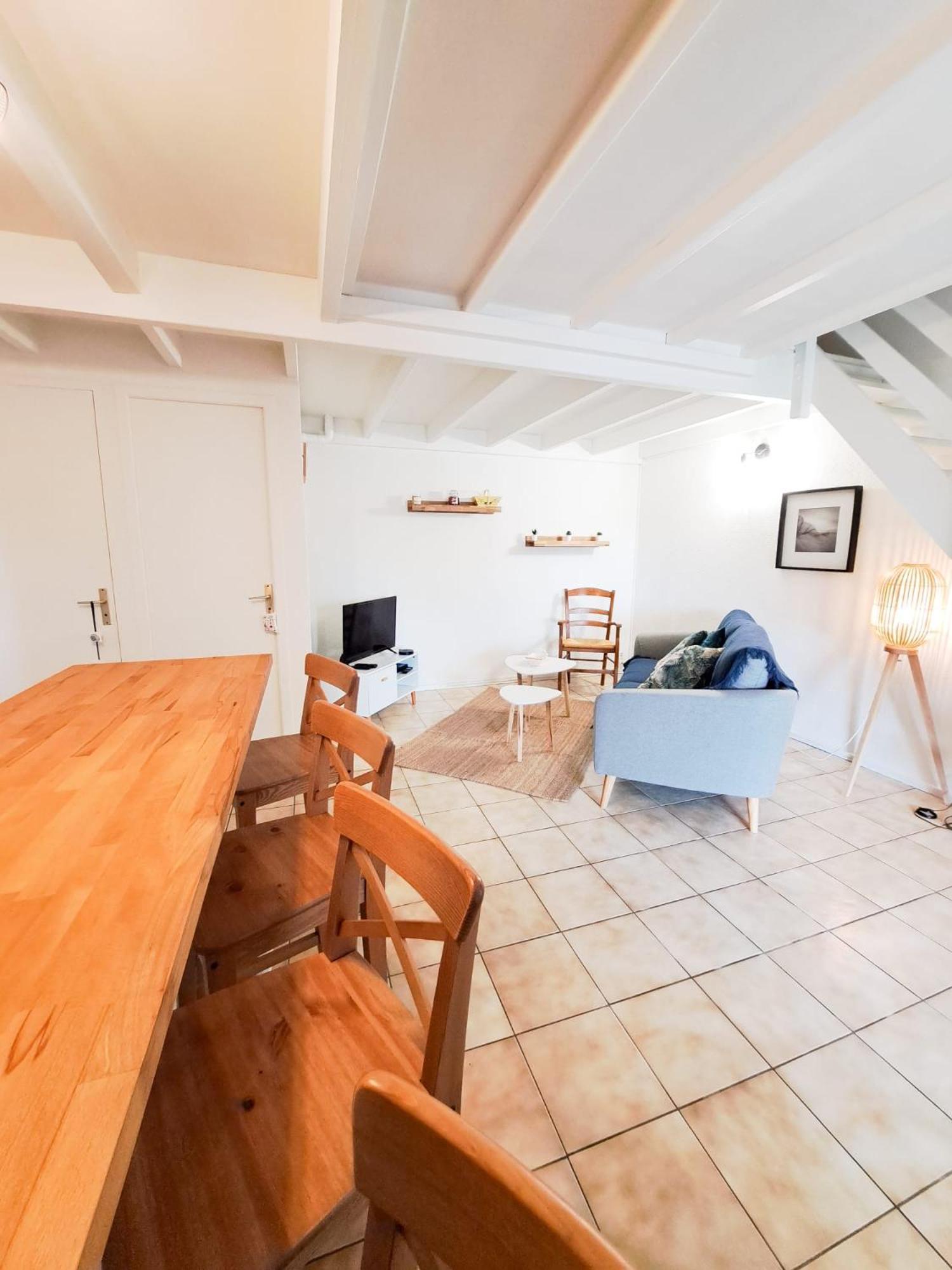 La Nauzane - 5 Min De La Plage, Securisee Avec Parking Et Terrasse Holiday home