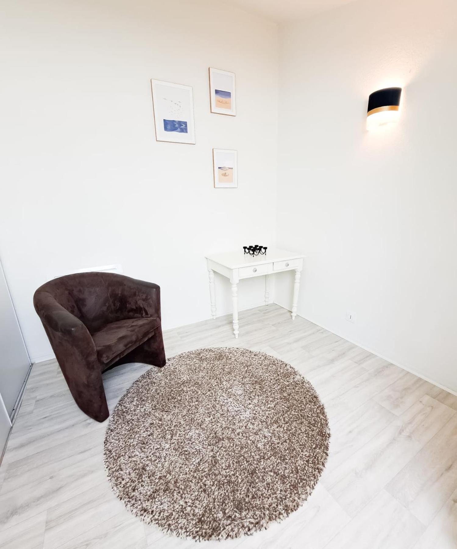 Holiday home La Nauzane - 5 Min De La Plage, Securisee Avec Parking Et Terrasse